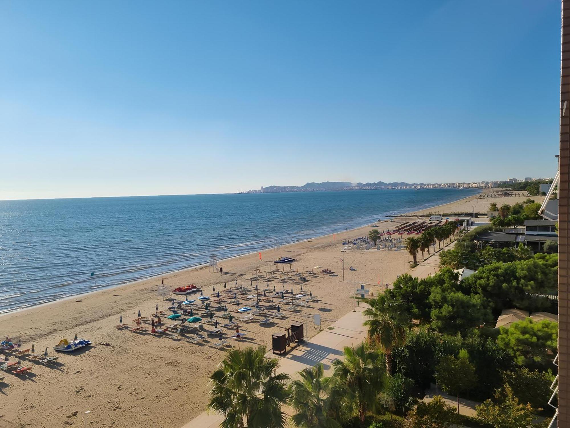Sea Vista Apartment Драч Екстериор снимка